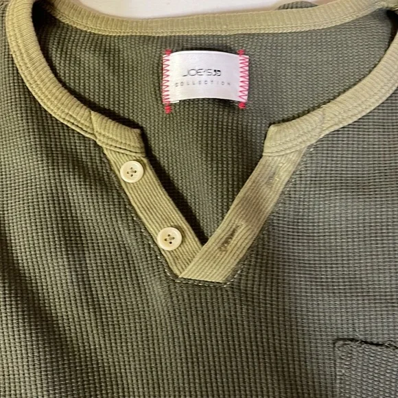 Joes Medium Blue T Shirt & Joes Medium Long Sleeve Olive Green Thermal - Picture 3 of 5